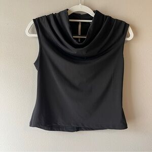 Sincerely Jules Elegant Black Sleeveless Top